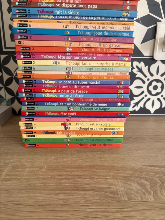 Lot de 56 livres T’choupi - photo numéro 2