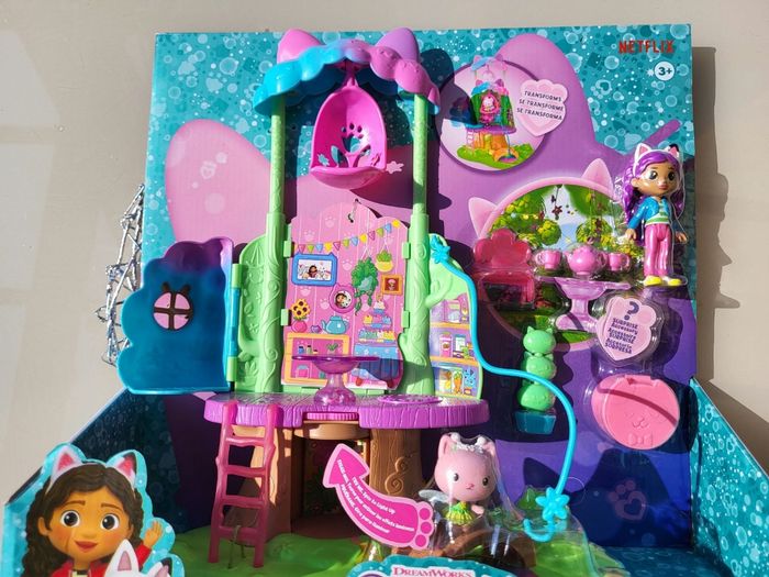 Set de jeu Gabby's Dollhouse Kitty Fairy's Garden Treehouse - photo numéro 3