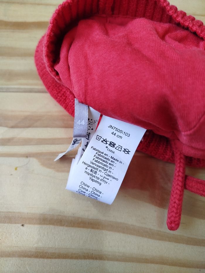 Bonnet - photo numéro 3