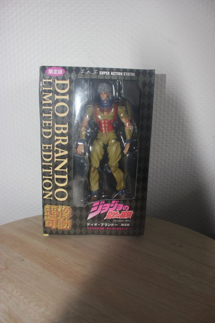JJBA  Super Action Statues Medicos figures of Jonathan and Dio limited edition - photo numéro 9