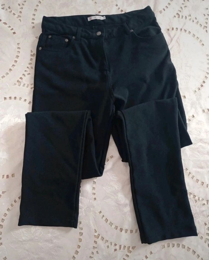 Pantalon leggings  💫taille 38💞