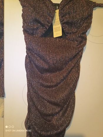 Robe de soirée neuve taille s 