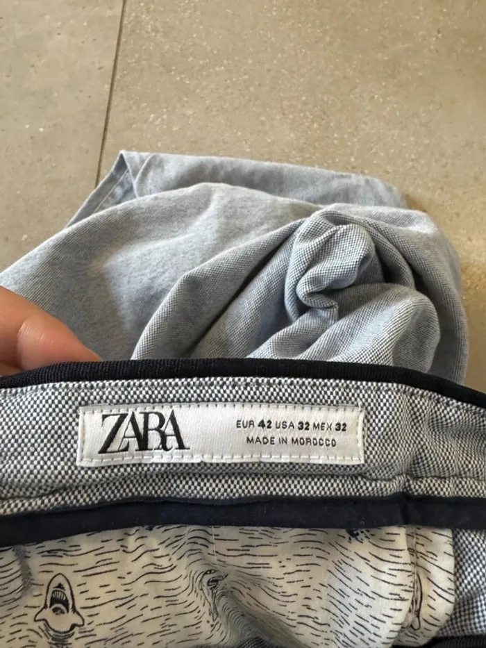 Pantalon Zara, taille 42, très bon état 42x95cm - photo numéro 3
