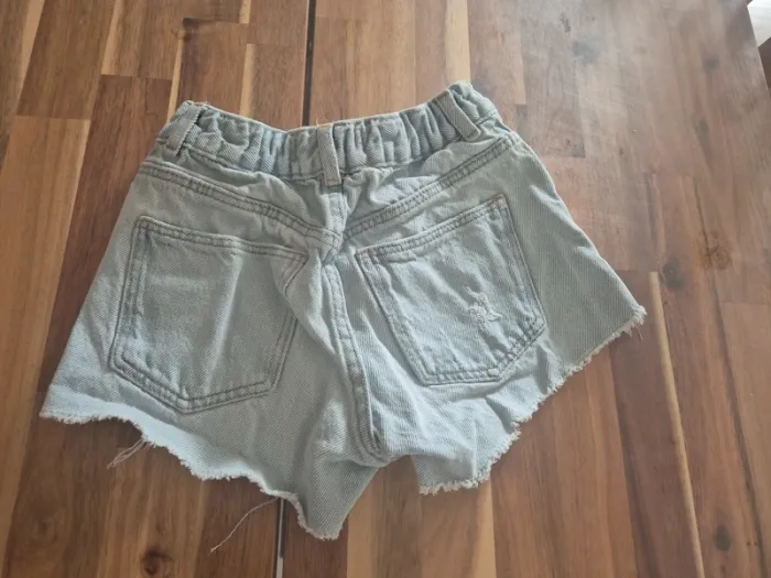 Short en jean Zara 7ans - photo numéro 4