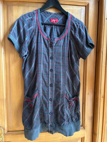 Robe en lainage manches courtes écossaise gris/rouge