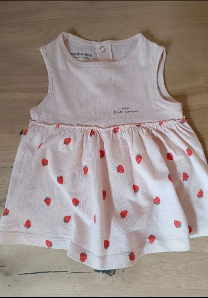 Robe fille 1 mois printemps/été 🍓 - photo numéro 2