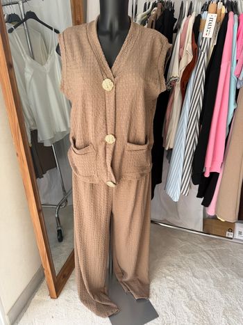 Ensemble couleur taupe 