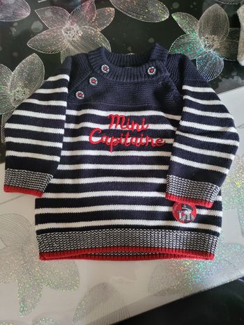 Pull marin 9 mois
