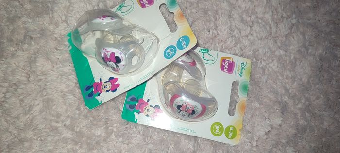 Lots 2 boîtes tétines neuves