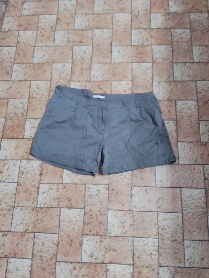 Short court