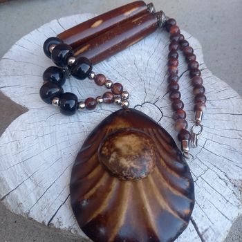 Collier vintage bois