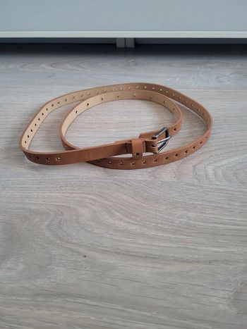 Ceinture fine marron longueur 110 cm