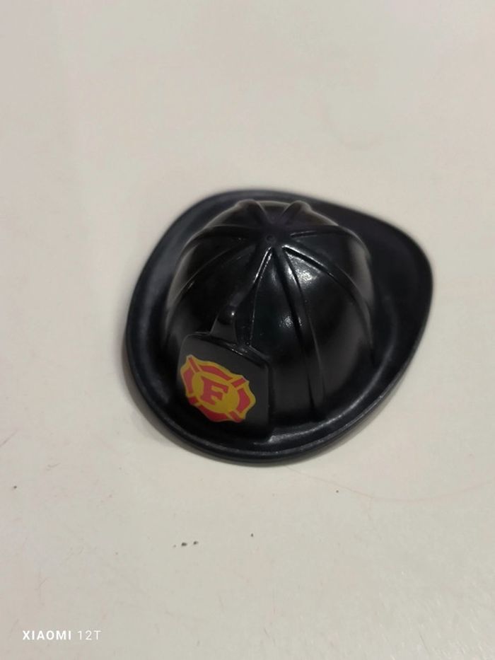 Playmobil rare casque de pompier