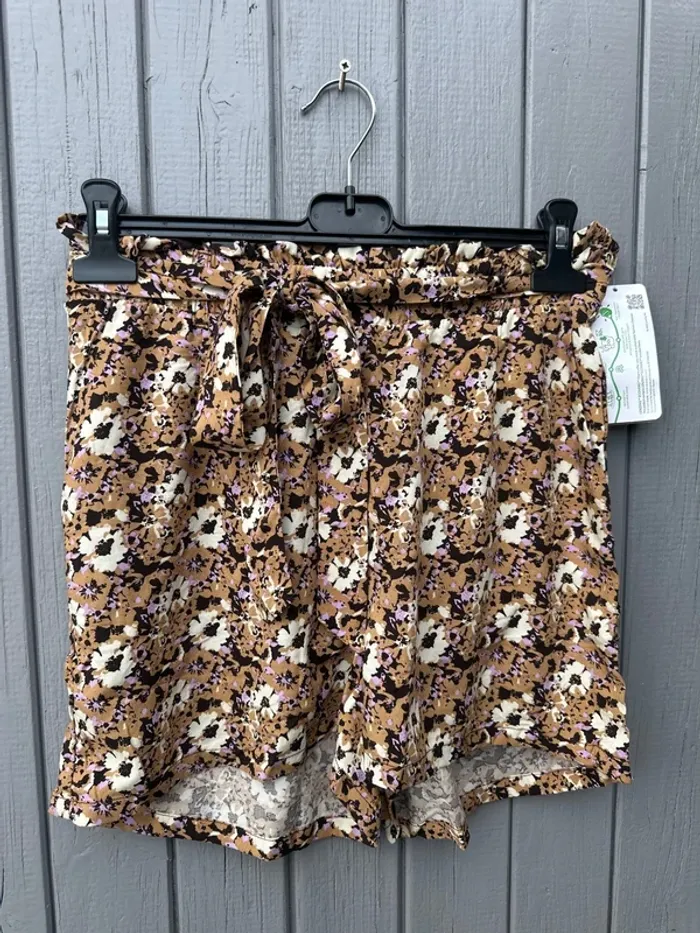 Short taille haute léger été fleuri coloré M/38 - photo numéro 2