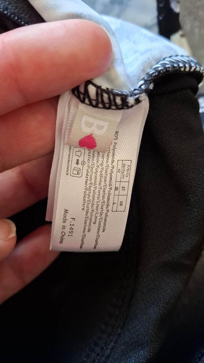 Maillot de bain neuf - photo numéro 2