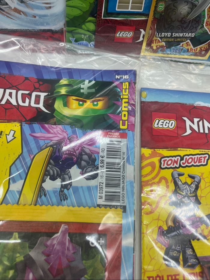 Lot de 5 livres D’activités Magazines Lego Ninjago Avec leurs figurines Neuf - photo numéro 5