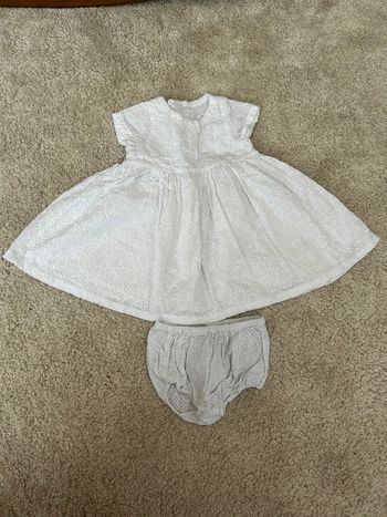 Robe blanche à dentelle manches courtes et culotte assortie - bout chou - 9 mois