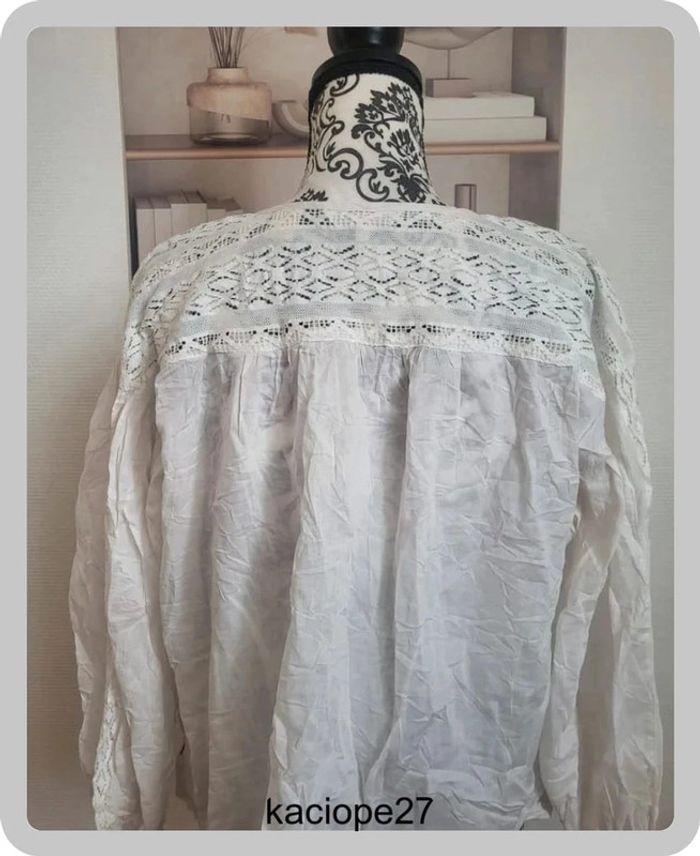 Blouse bohème vintage blanche  Levi's
taille M
M/ 38/ - photo numéro 3