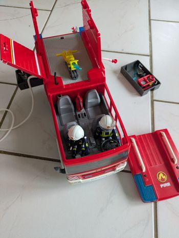 Camion de pompier Playmobil 9464