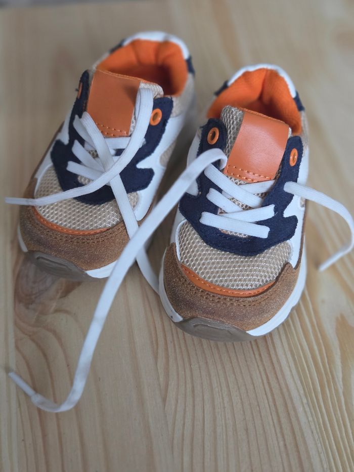 A vendre chaussure - photo numéro 2