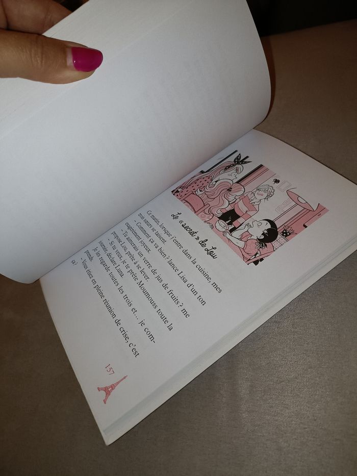 Livre "Quatres sœurs et les secrets de Paris". - photo numéro 7