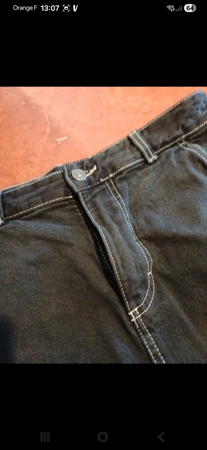 Short garçon taille 14 ans - photo numéro 2