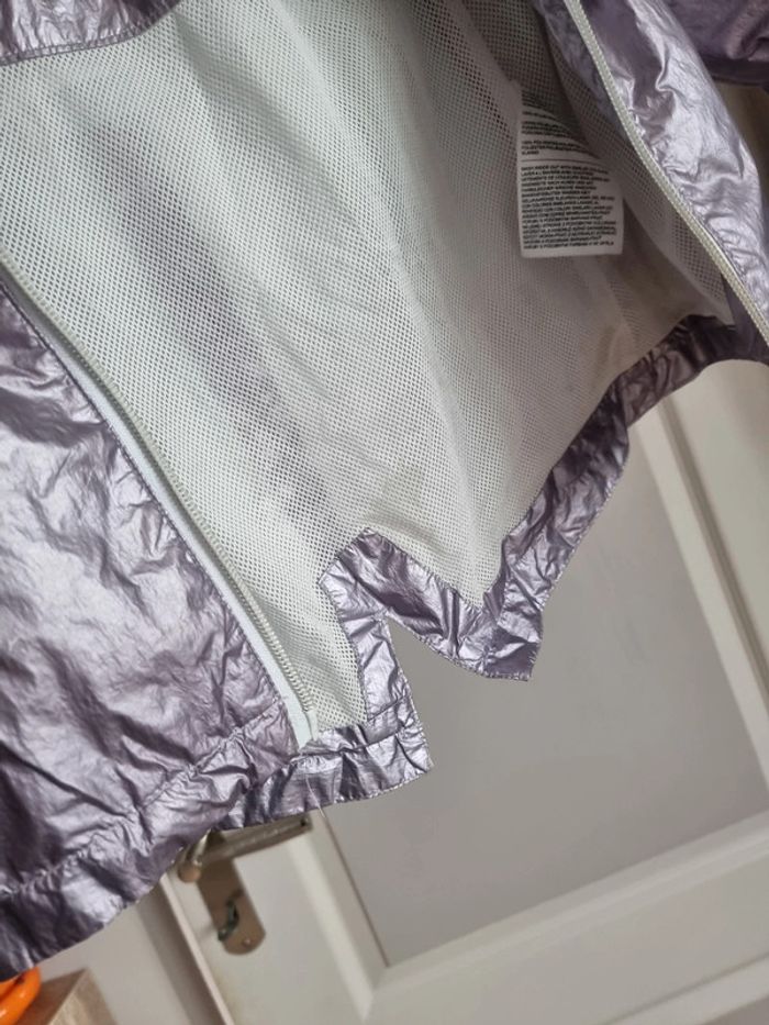 Imperméable violet - photo numéro 4