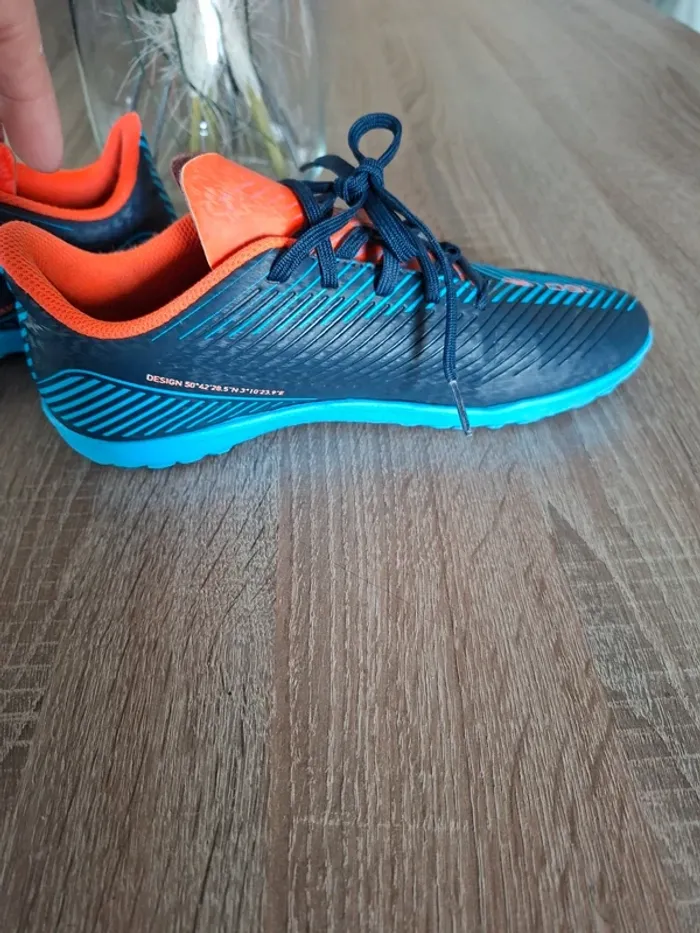 Chaussures de foot t38 - photo numéro 7