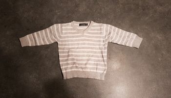 Pull garçon 6 mois.