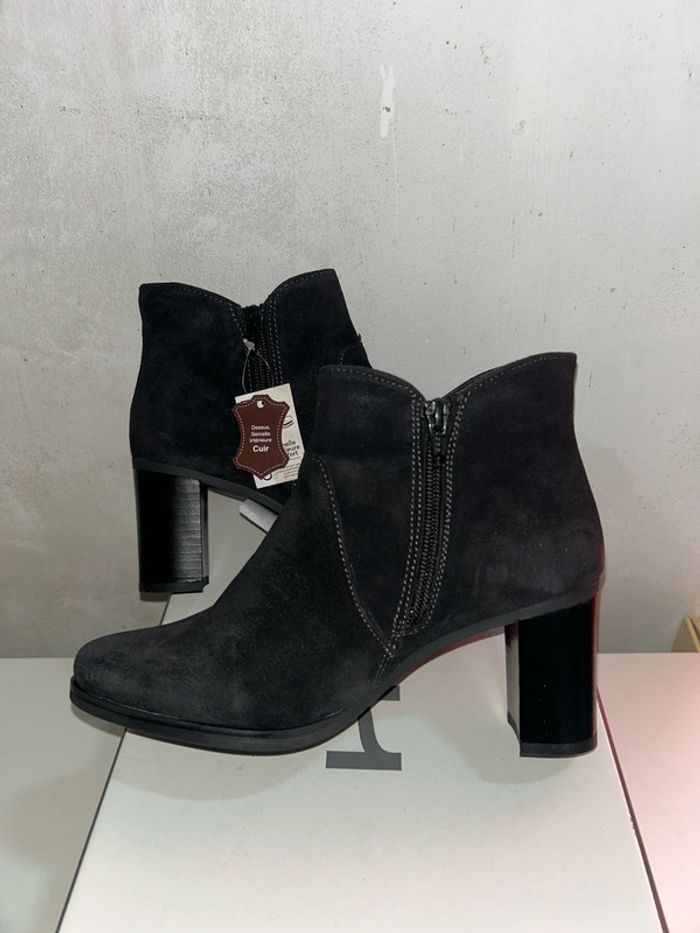 Bottines neuves noir cuir toucher velours nubuck - photo numéro 5