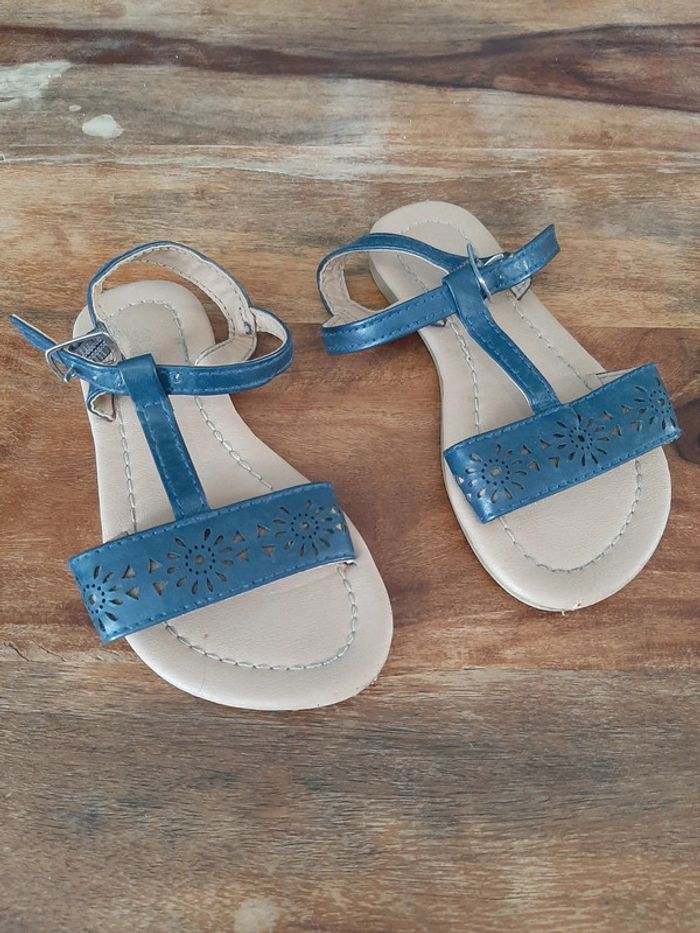 Chaussures fille taille 25
