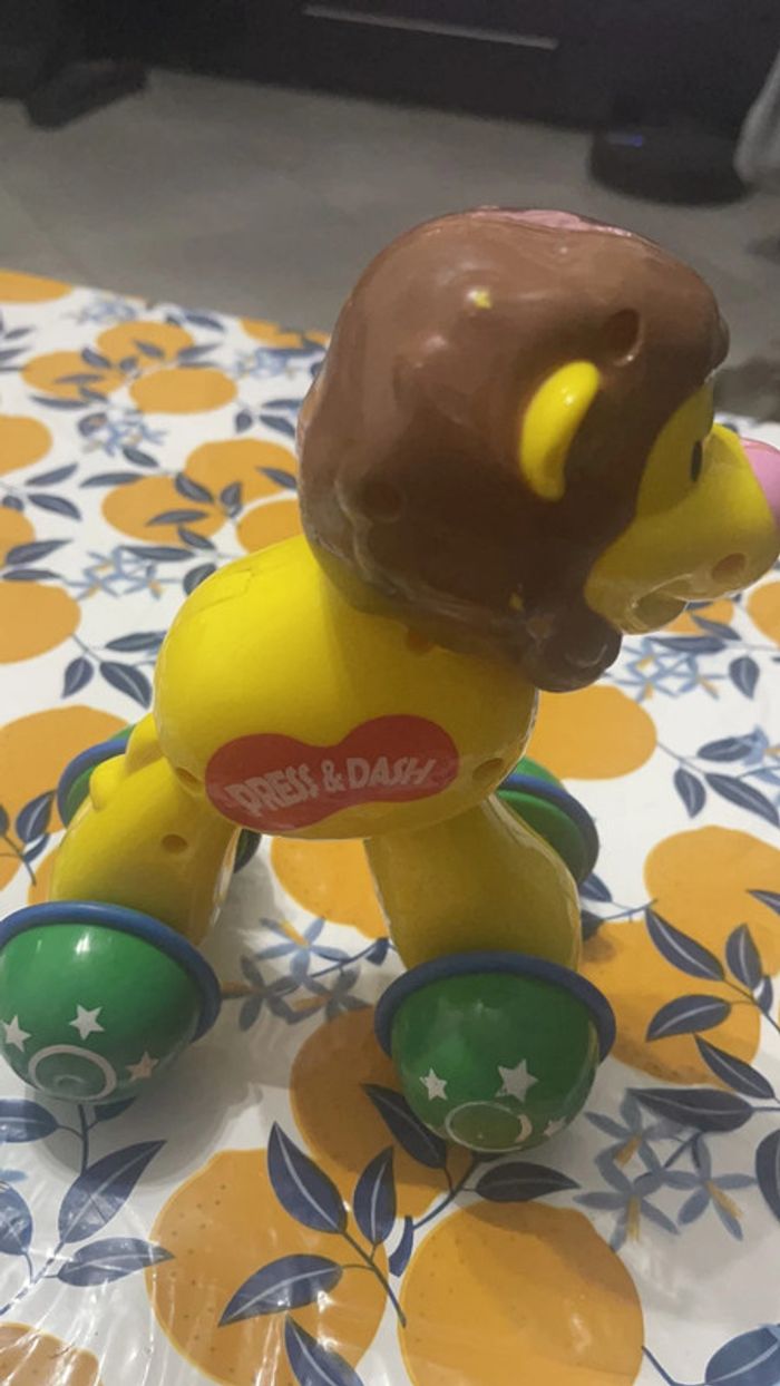 Lot éveil : cube d’éveil vtech et lion - photo numéro 10