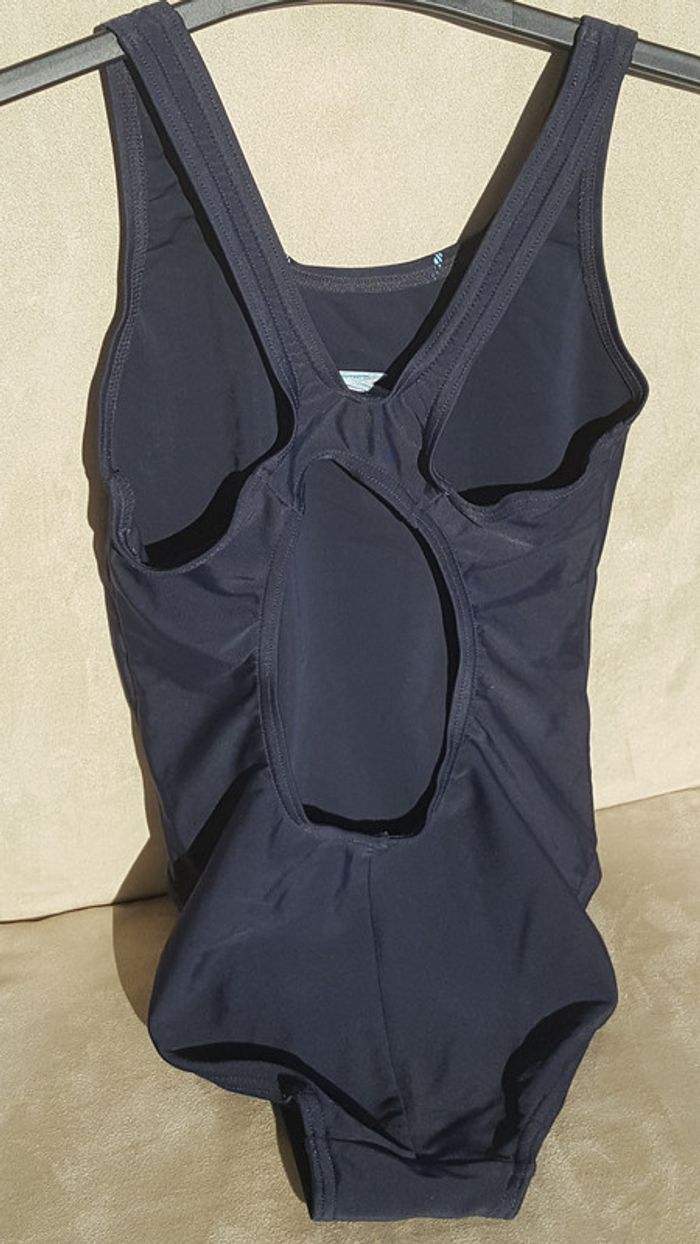 Maillot de bain bleu foncé 1 pièce Speedo taille 8 ans - photo numéro 2