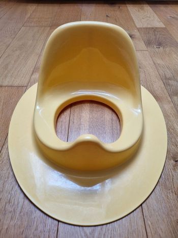 Réducteur de toilette bébé jaune