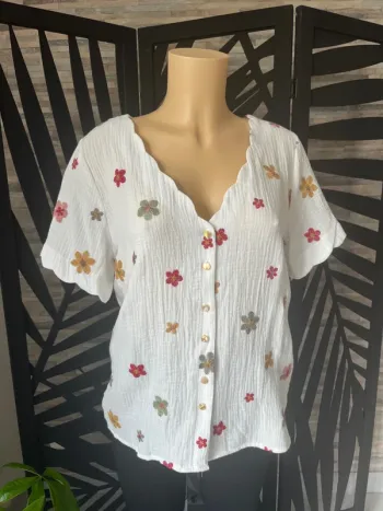 Chemise blouse à fleurs brodées taille SM