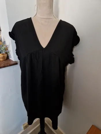 Tunique longue noir made in Italie taille 44