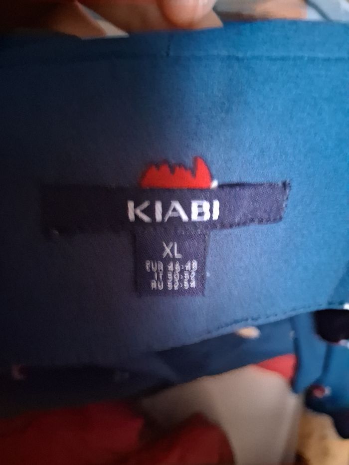 Chemise ou blouse marque kiabi taille xl - photo numéro 4