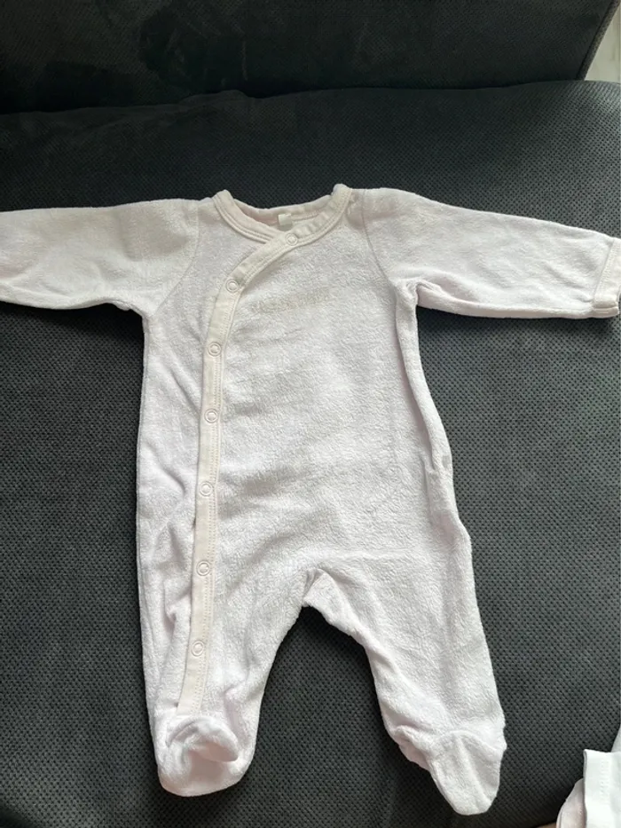 Pyjama taille 1 mois