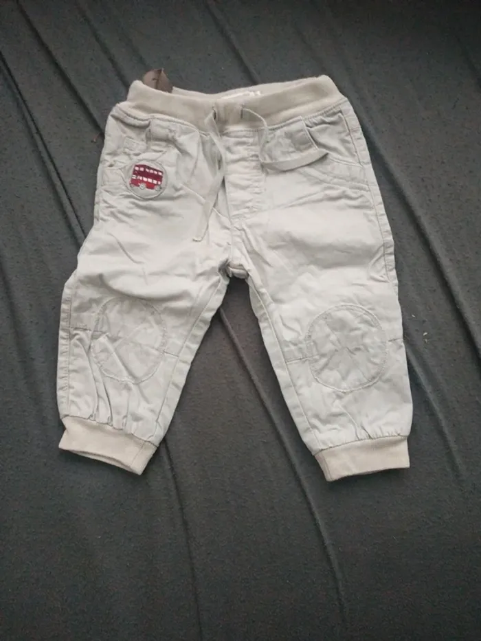 Pantalon bébé