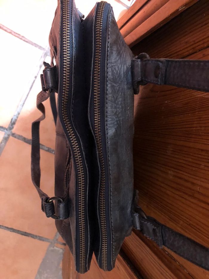Sac bleu nuit en cuir - photo numéro 5