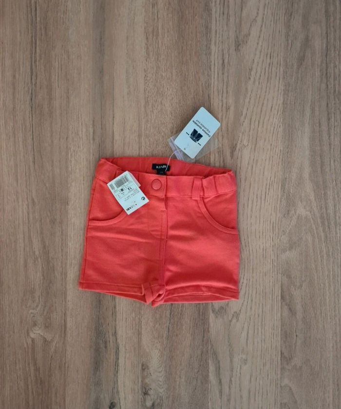 Short kiabi 12 mois neuf avec etiquette