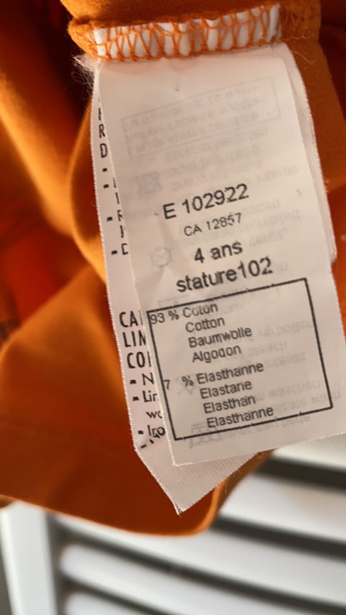 TeeShirt Bazar Christian Lacroix 4 ans - photo numéro 5