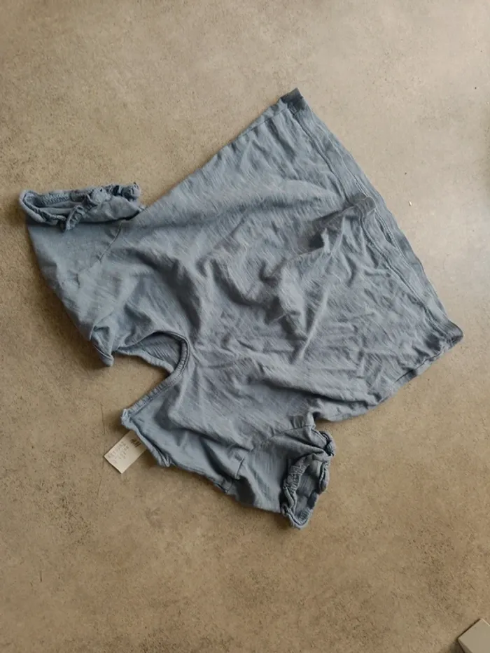 Tee shirt manches courtes H&M 98cm bleu - photo numéro 4