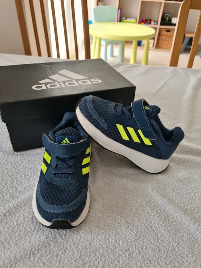 Baskets Adidas