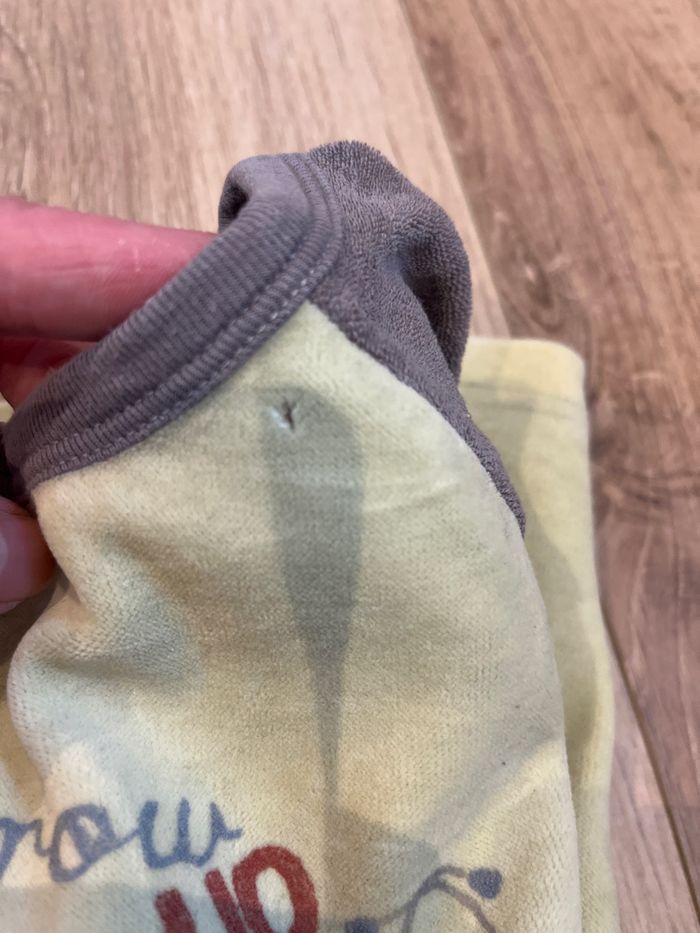 Lot de vêtements 5 ans - photo numéro 2