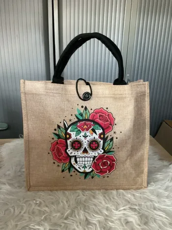 Sac fourre tout « tête de mort » neuf