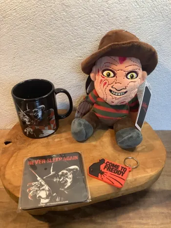 Set neuf Freddy