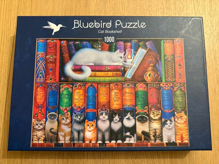 Superbe puzzle Cat bookshelf Bluebirdpuzzle - photo numéro 2