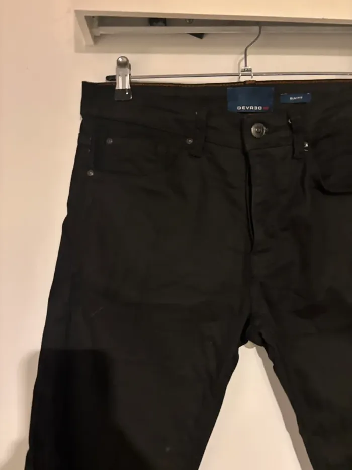 Jean noir Devred taille 40-L modèle Slim Fit en très bon état - photo numéro 6