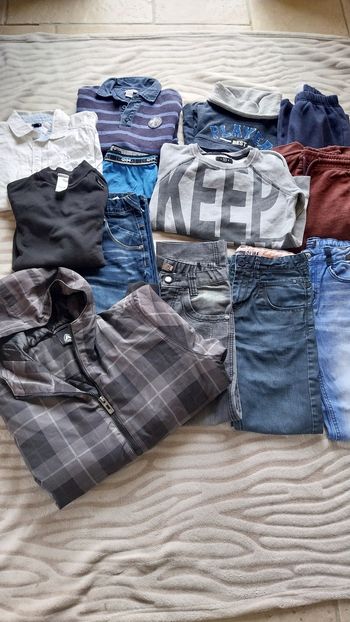 Lot 11 vêtements garçon 10 ans